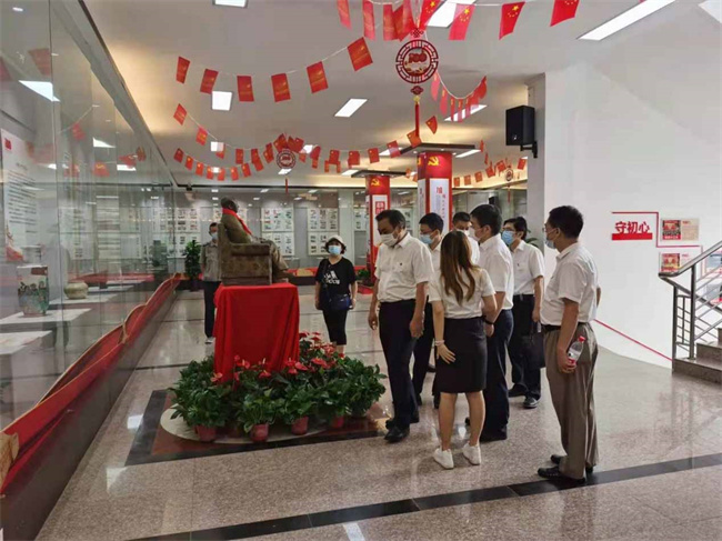首页| 尊龙集团中国官方网站