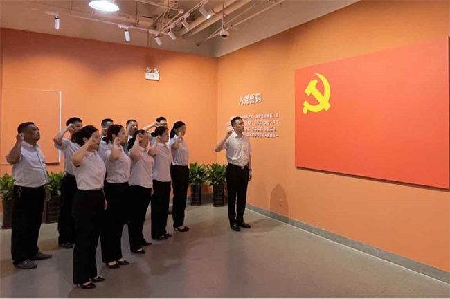 首页| 尊龙集团中国官方网站