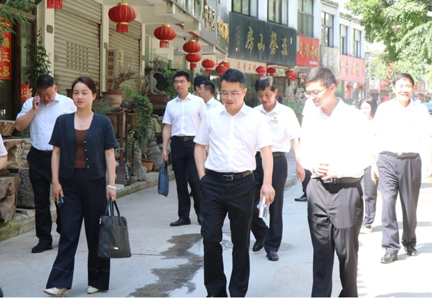 首页| 尊龙集团中国官方网站