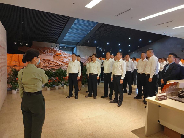 首页| 尊龙集团中国官方网站